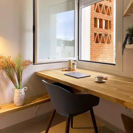 Stylish Modern Unbeatable Location