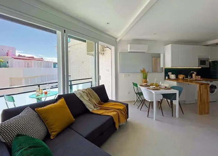 Apartman Stylish Modern Unbeatable Location *